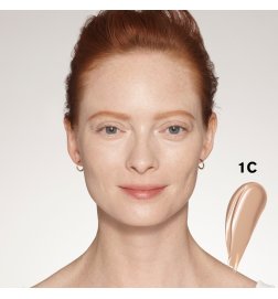 Futurist - Light-Infusing Corrective Concealer